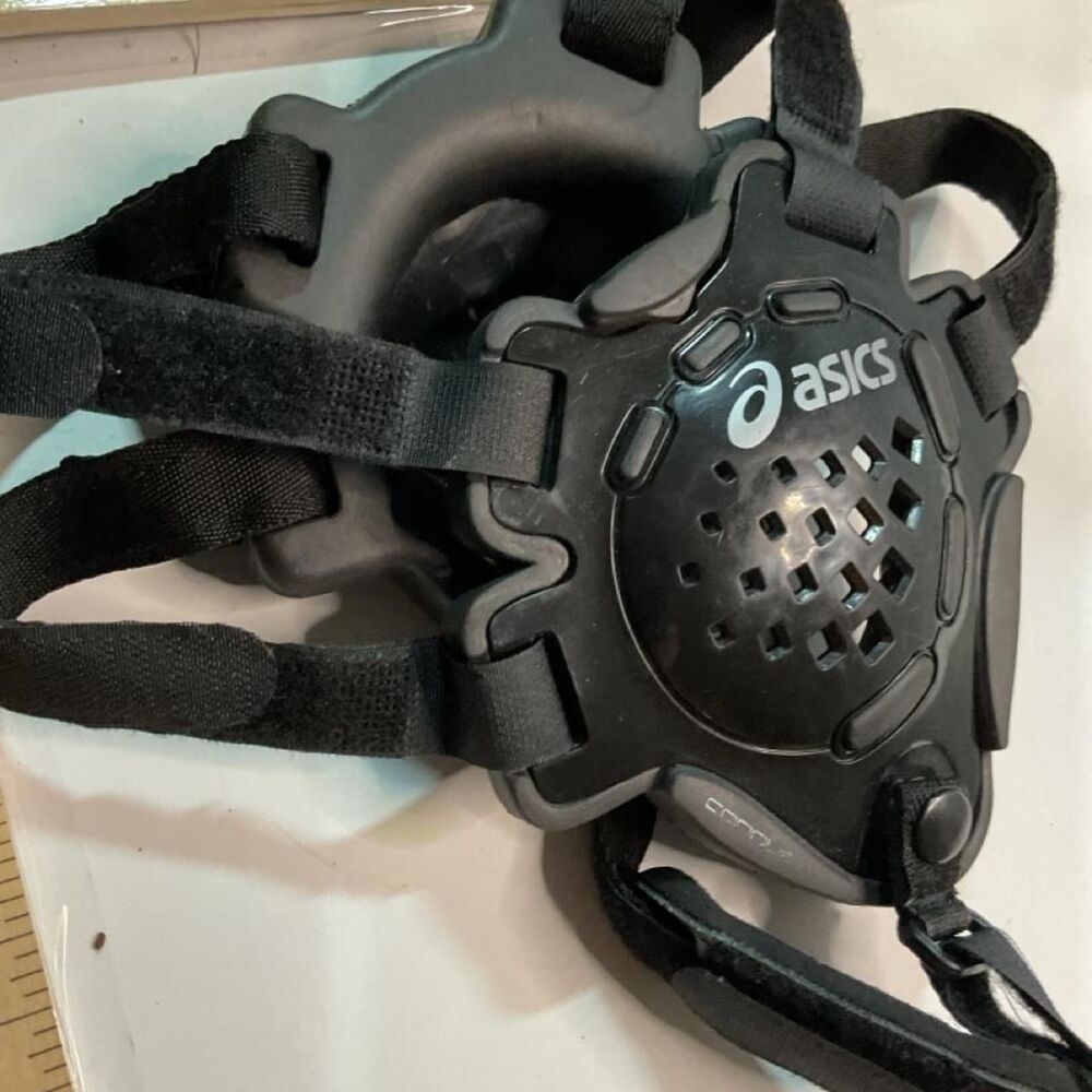 Asics Black Ball-sports